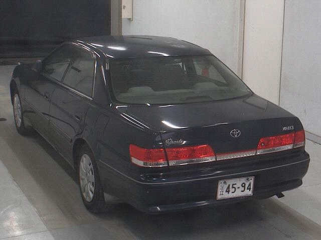 TOYOTA MARK II