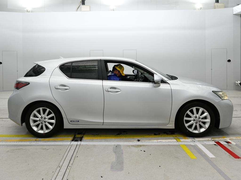 LEXUS CT200H