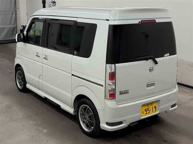 NISSAN NV100 CLIPPER