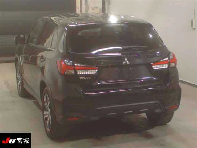MITSUBISHI RVR