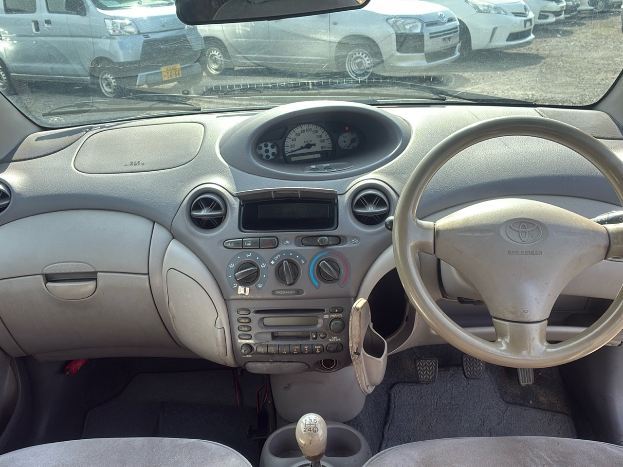 TOYOTA PLATZ