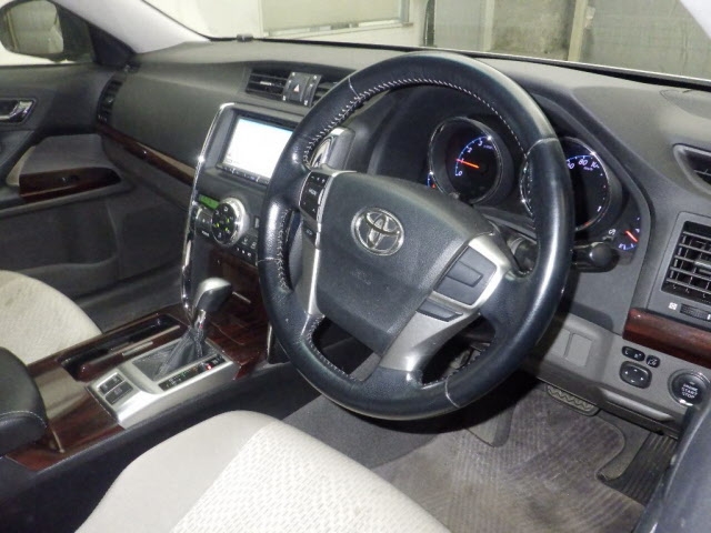 TOYOTA MARK X