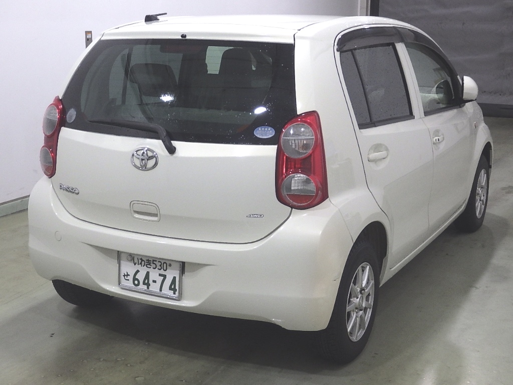 TOYOTA PASSO
