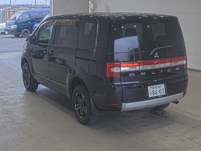 MITSUBISHI DELICA D:5