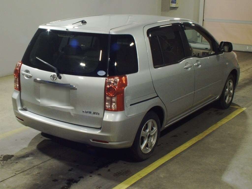 TOYOTA RAUM