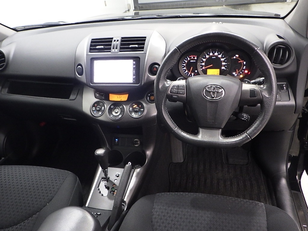TOYOTA VANGUARD