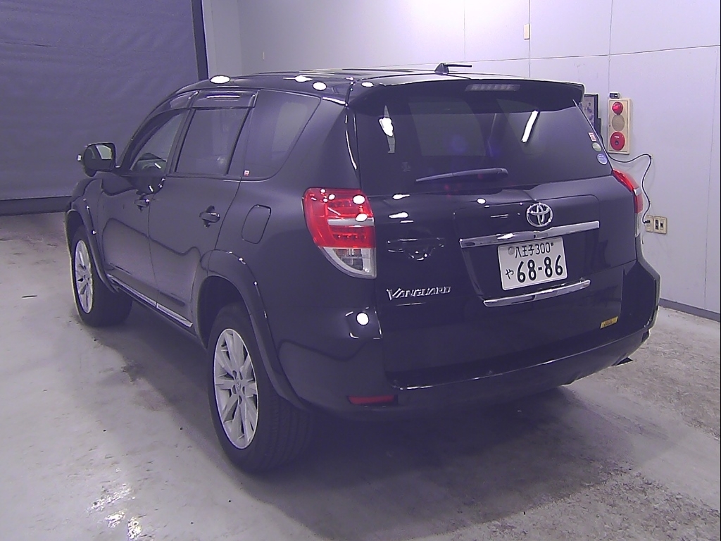 TOYOTA VANGUARD