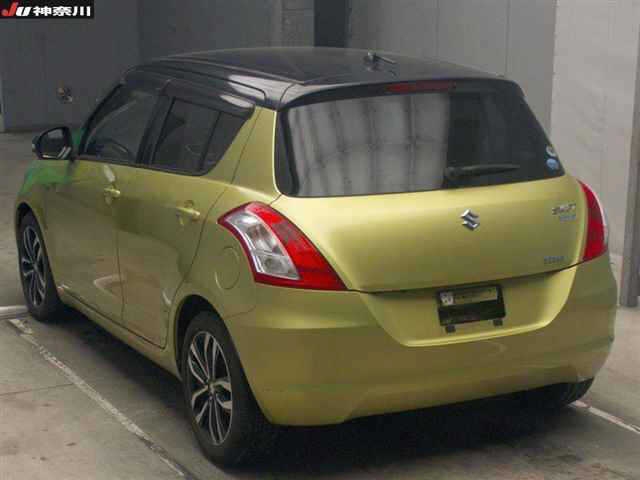 SUZUKI SWIFT