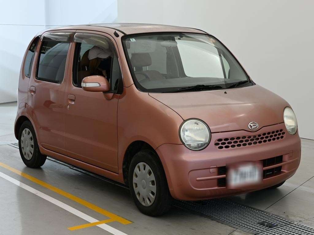 DAIHATSU MOVE LATTE