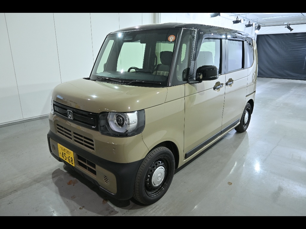 HONDA N-BOX