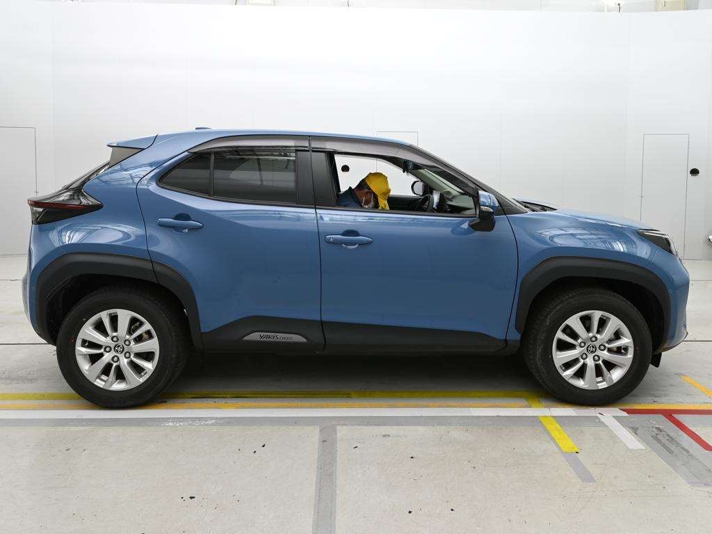 TOYOTA YARIS CROSS