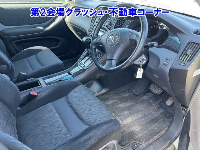 TOYOTA KLUGER V