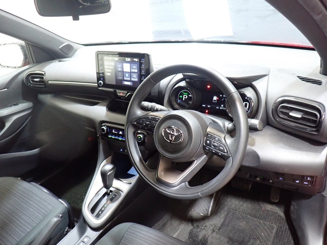 TOYOTA YARIS