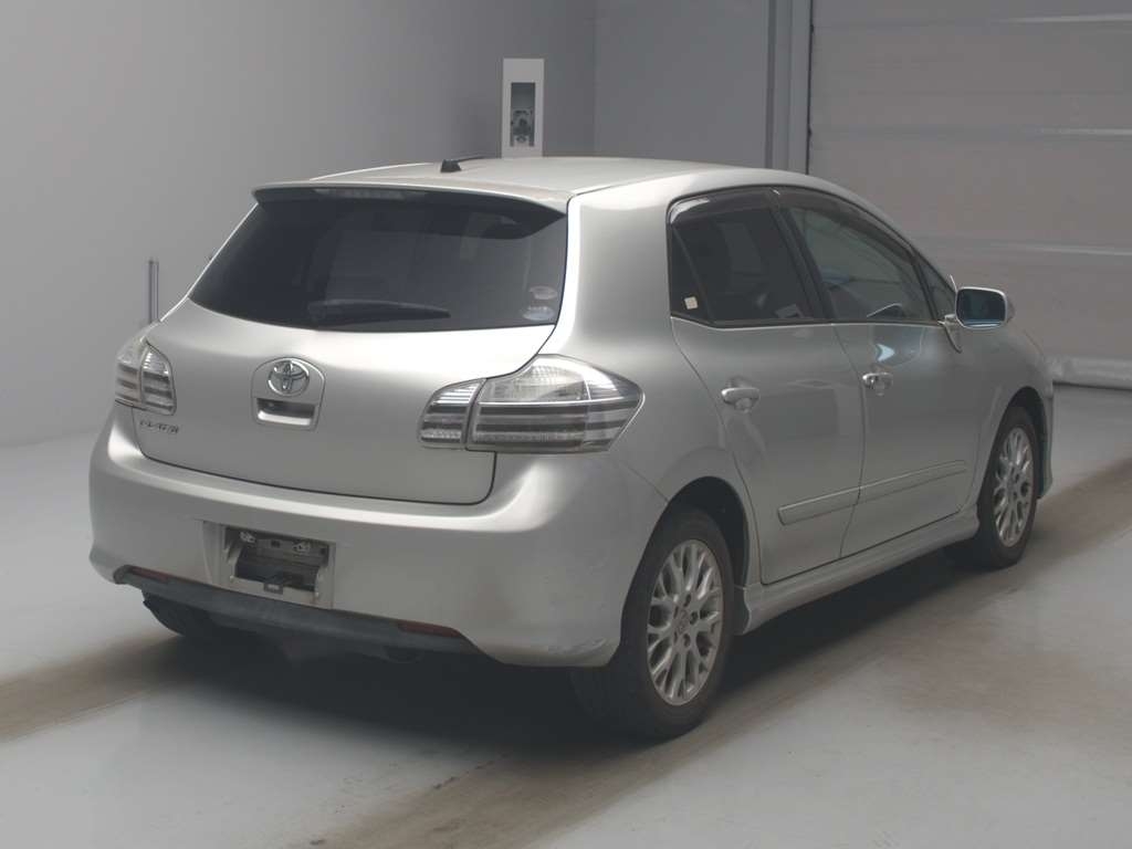 TOYOTA BLADE