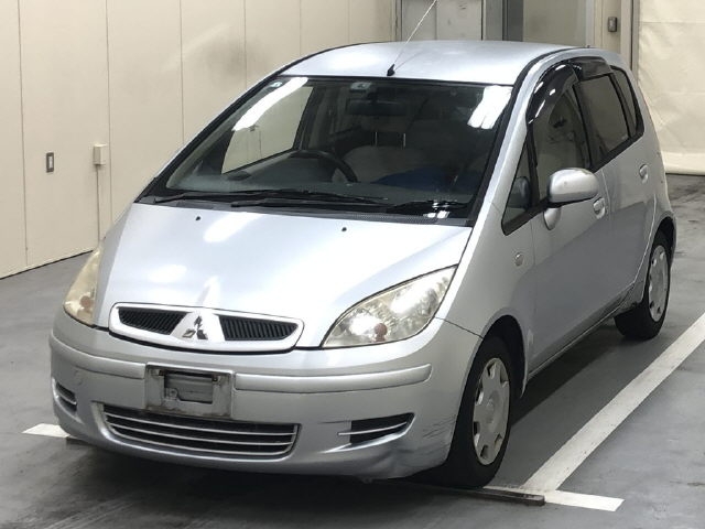MITSUBISHI COLT