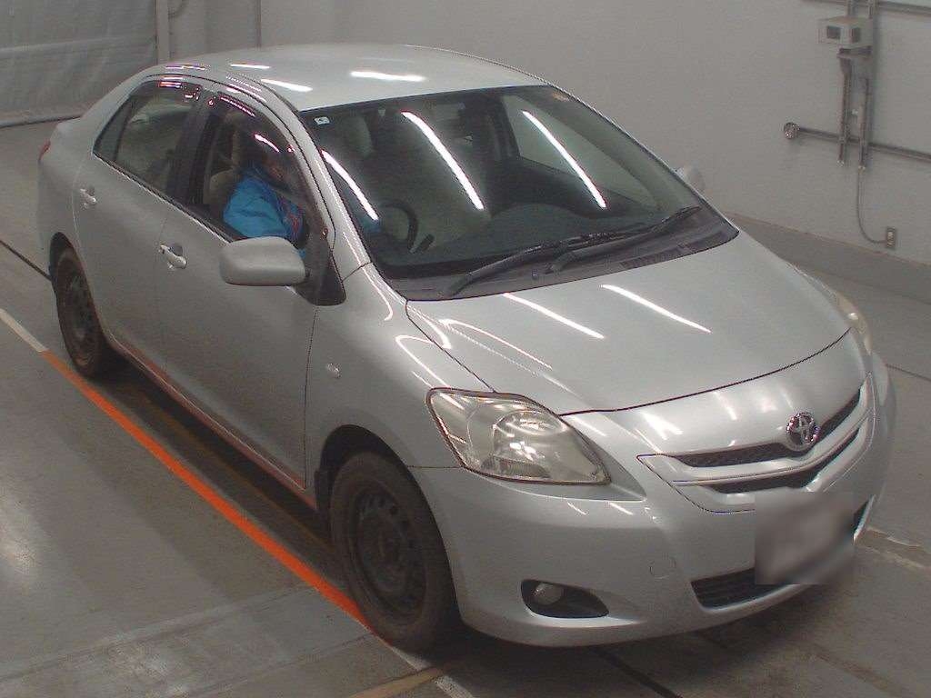 TOYOTA BELTA