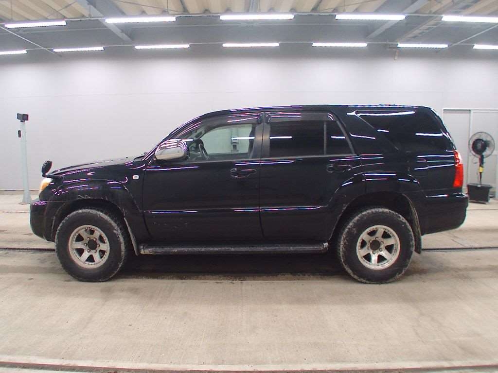 TOYOTA HILUX SURF