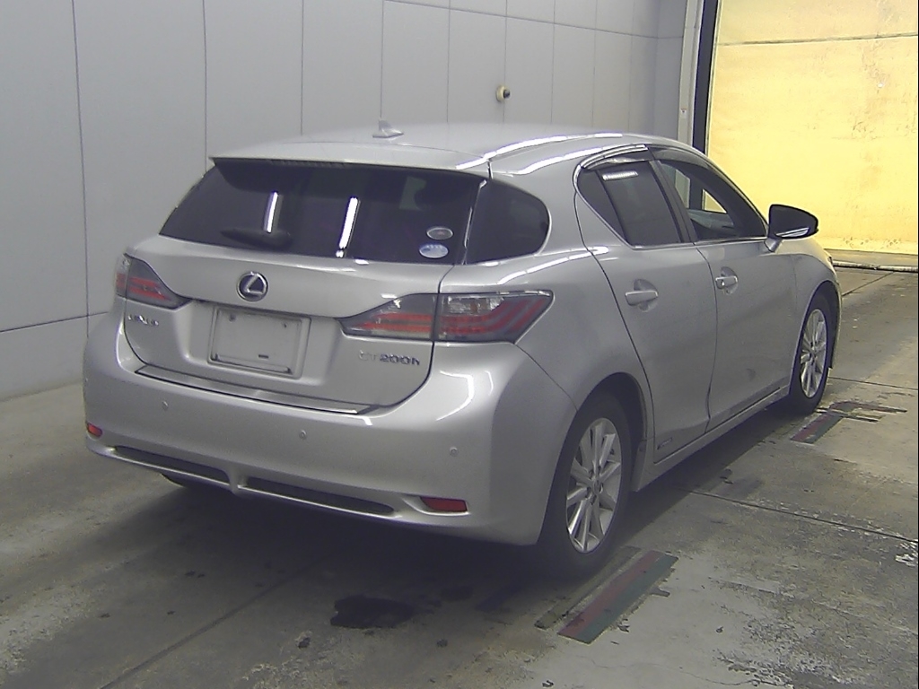 LEXUS CT200H