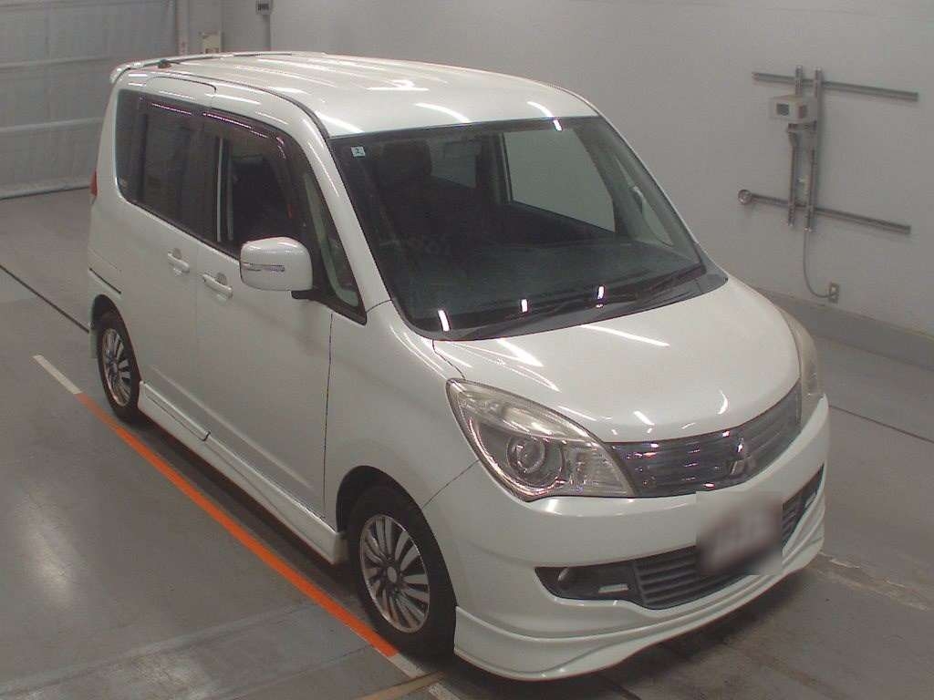 MITSUBISHI DELICA D:2