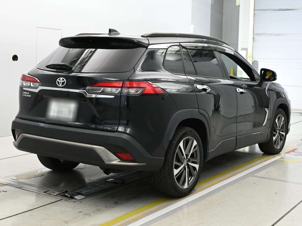 TOYOTA COROLLA CROSS