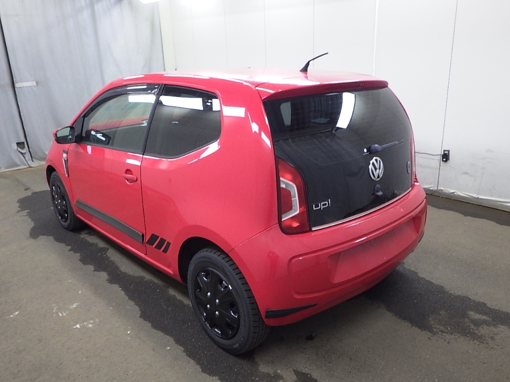 VOLKSWAGEN UP!
