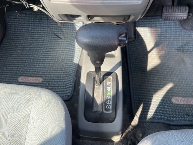 MITSUBISHI MINICA