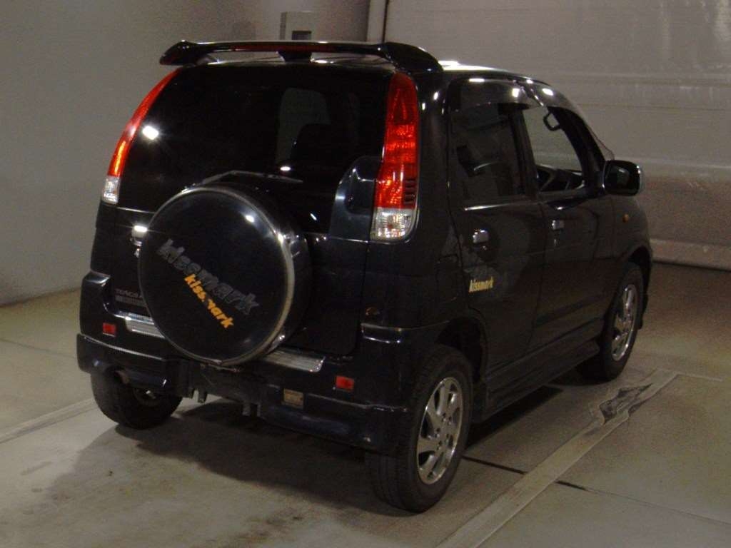 DAIHATSU TERIOS KID