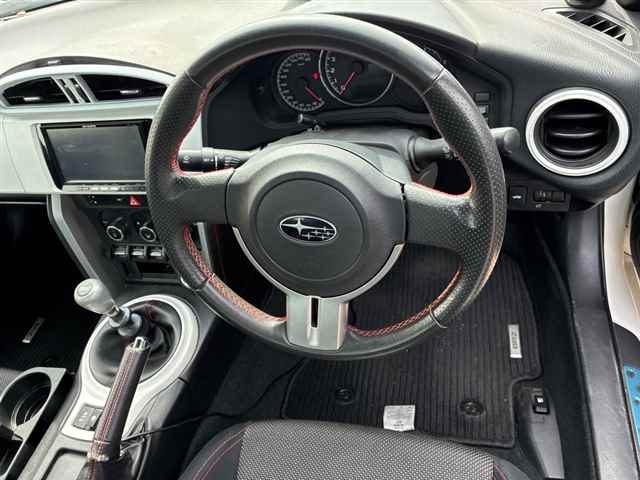 SUBARU BRZ