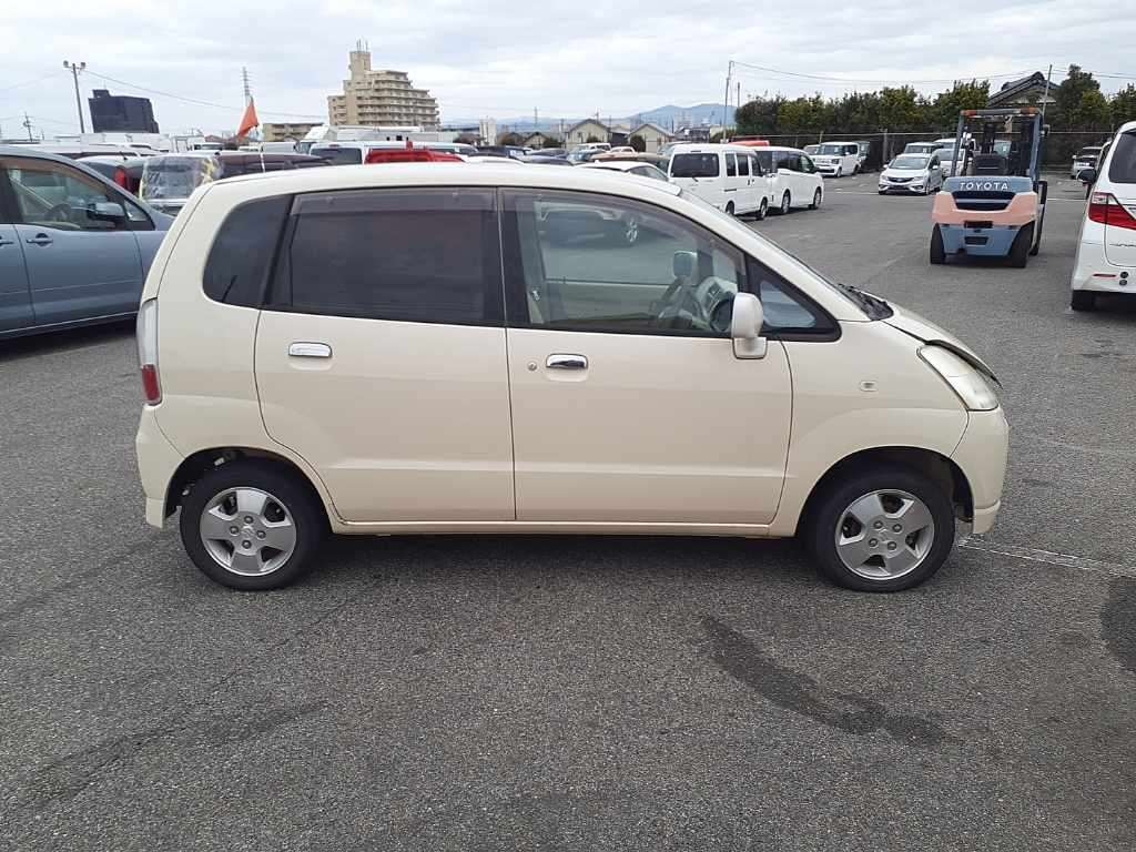 SUZUKI MR WAGON