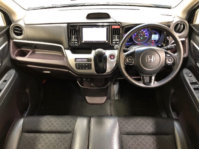 HONDA N-WGN