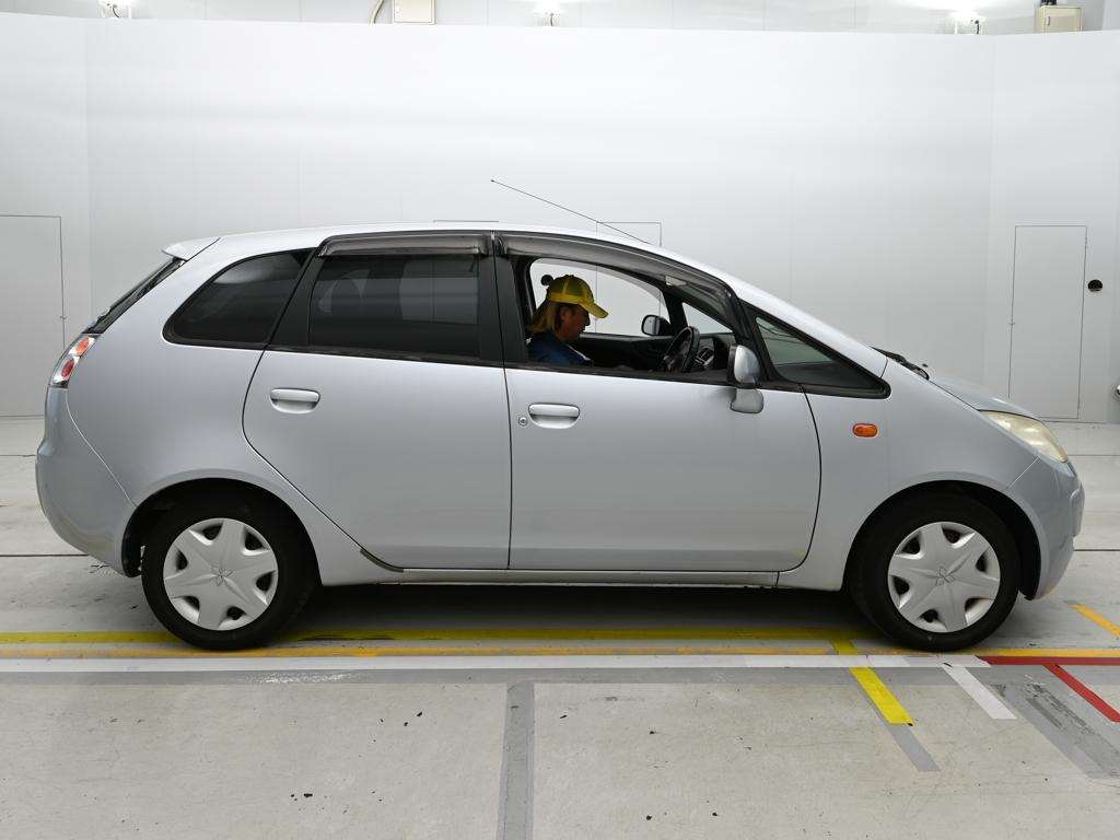 MITSUBISHI COLT PLUS