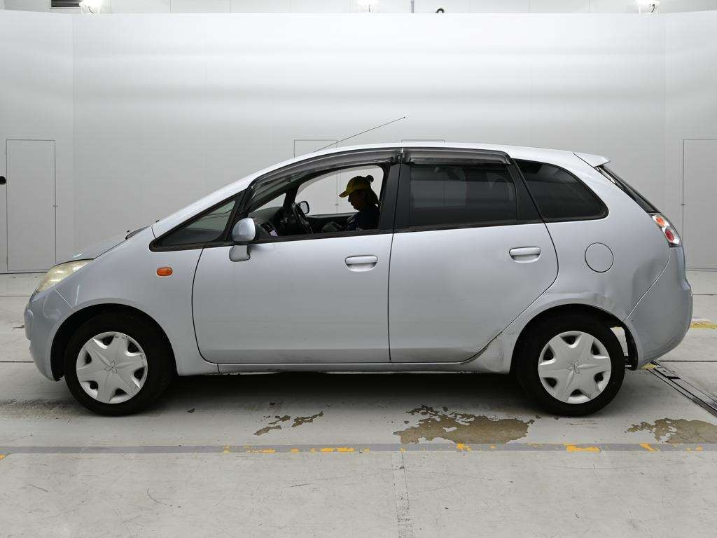 MITSUBISHI COLT PLUS