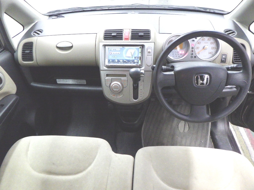 HONDA LIFE