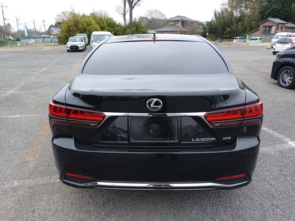LEXUS LS500H