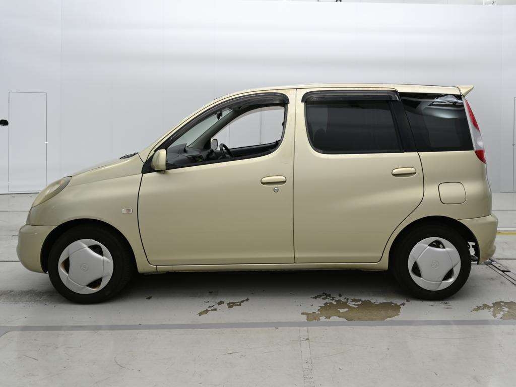 TOYOTA FUNCARGO