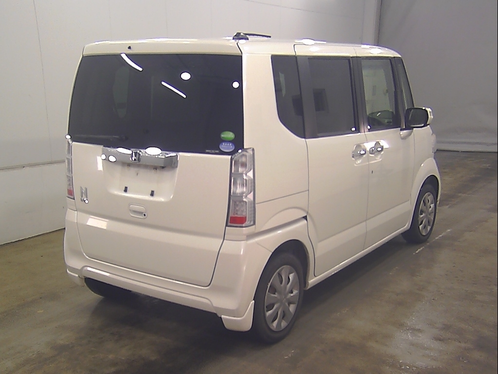 HONDA N-BOX