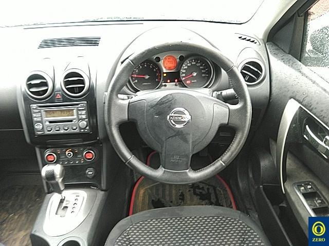 NISSAN DUALIS