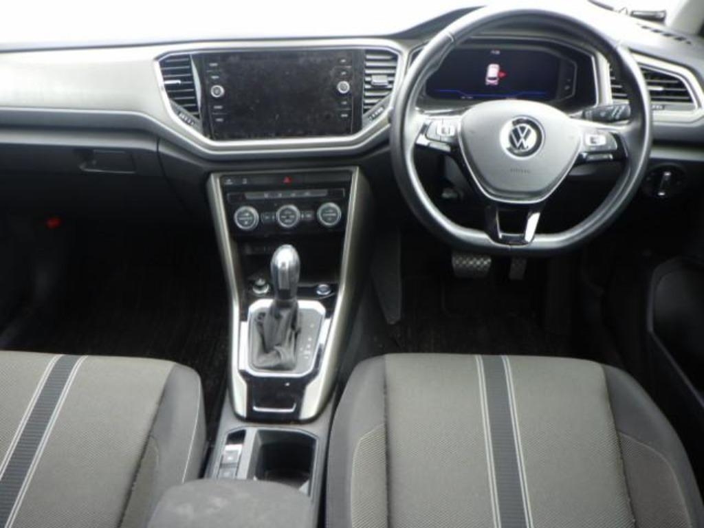 VOLKSWAGEN T-ROC