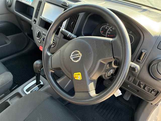 NISSAN AD