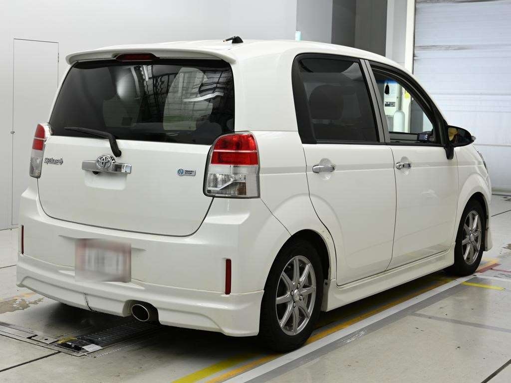 TOYOTA SPADE