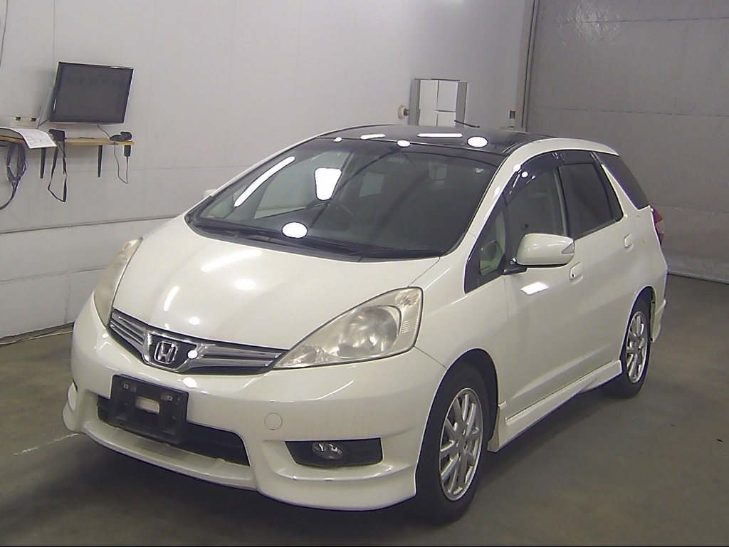 HONDA FIT SHUTTLE