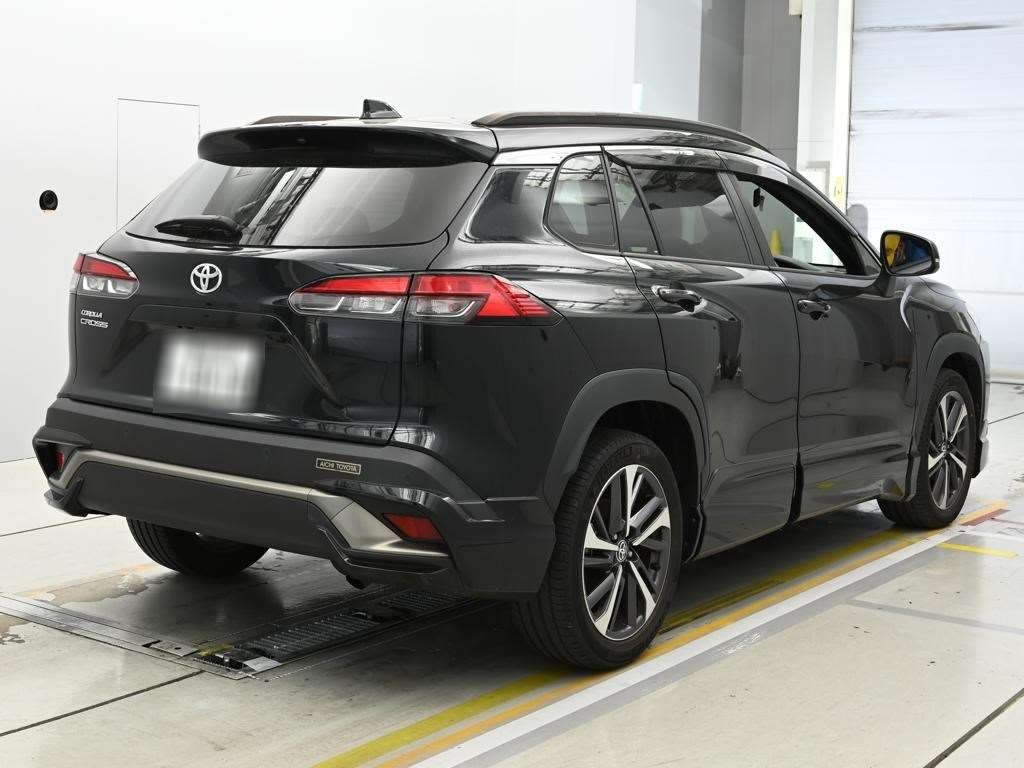 TOYOTA COROLLA CROSS