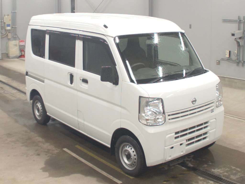 NISSAN NV100 CLIPPER
