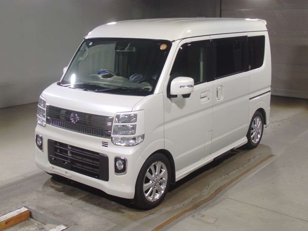 NISSAN NV100 CLIPPER