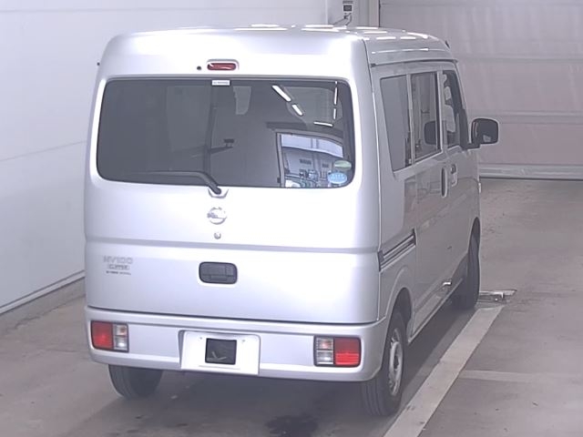 NISSAN NV100 CLIPPER