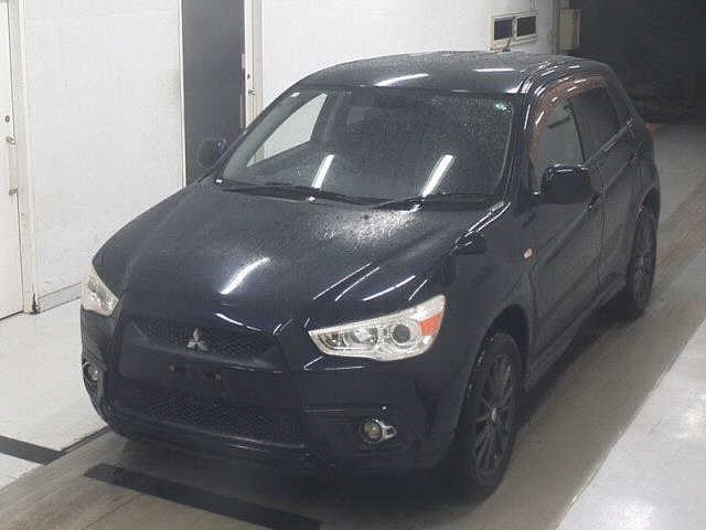 MITSUBISHI RVR