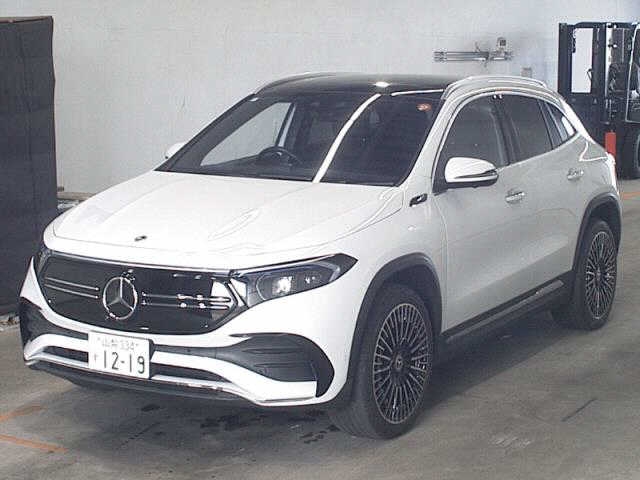 MERCEDES-BENZ EQA