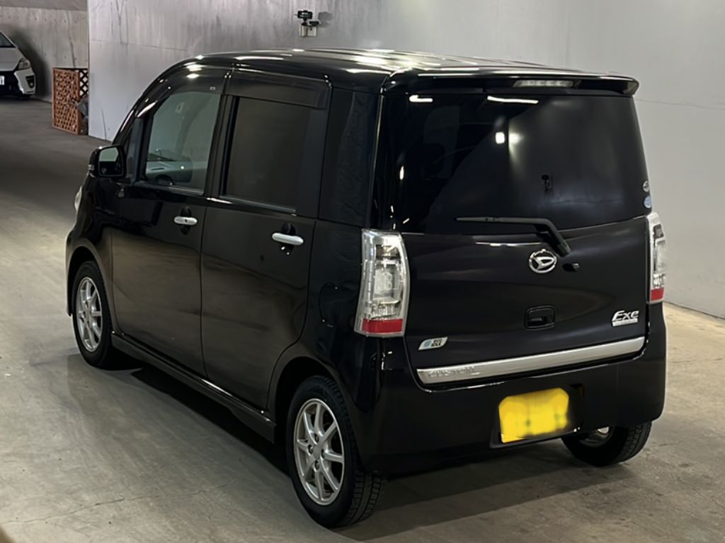 DAIHATSU TANTO EXE