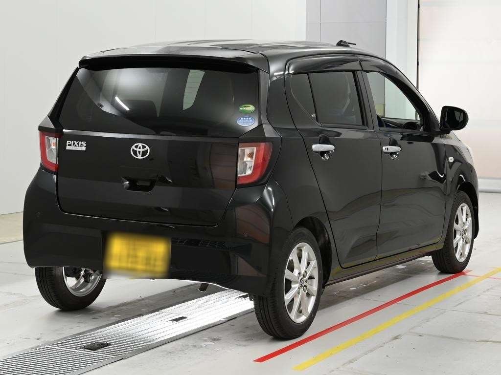 TOYOTA PIXIS EPOCH