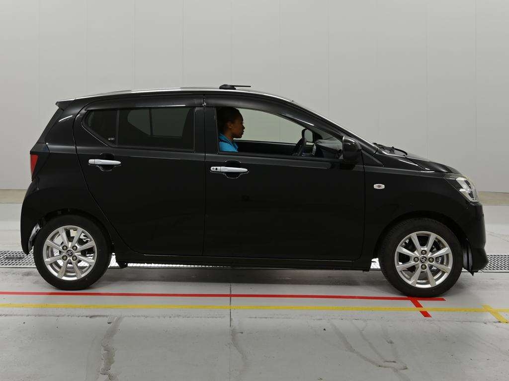 TOYOTA PIXIS EPOCH